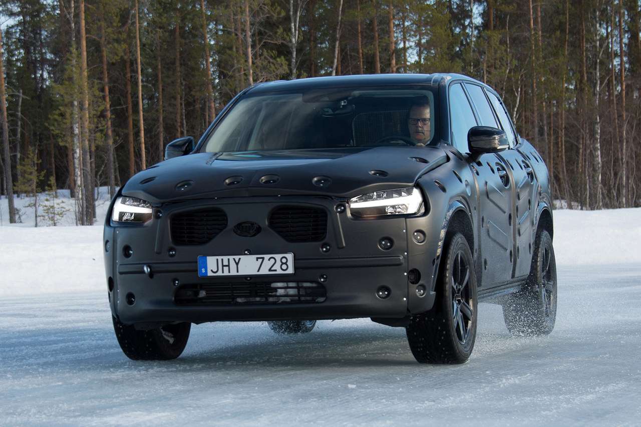 В Volvo рассказали о моторах нового вседорожника XC90