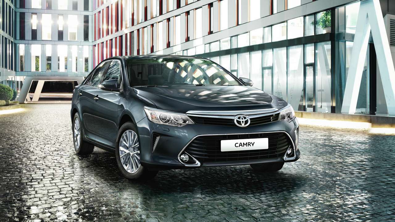 Toyota подняла цены в России сразу на 20%