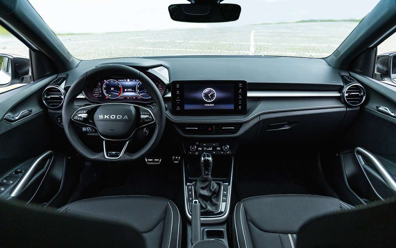 Интерьер Skoda Fabia 130