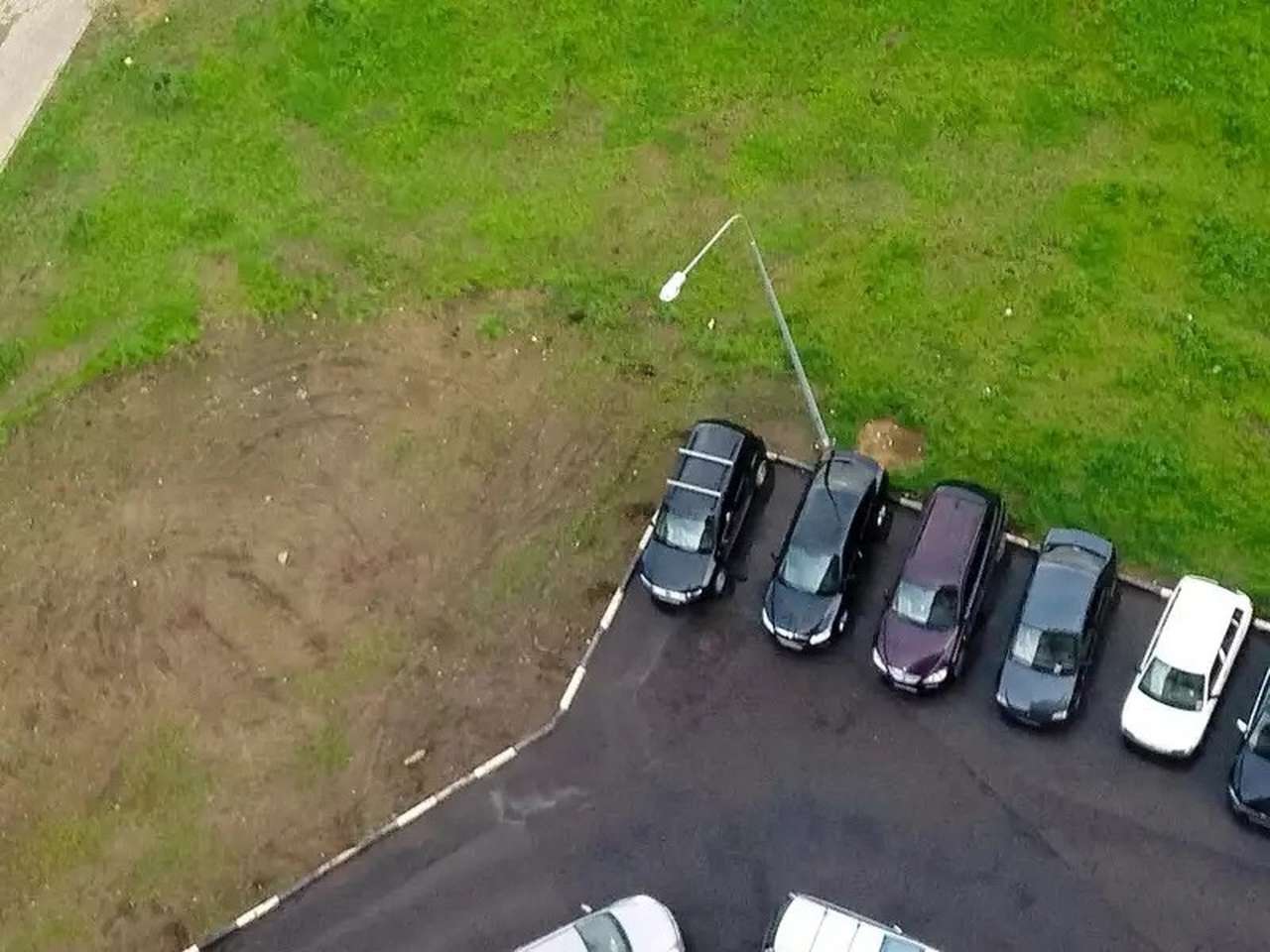 Вот что бывает, если попытаться присвоить парковочное место