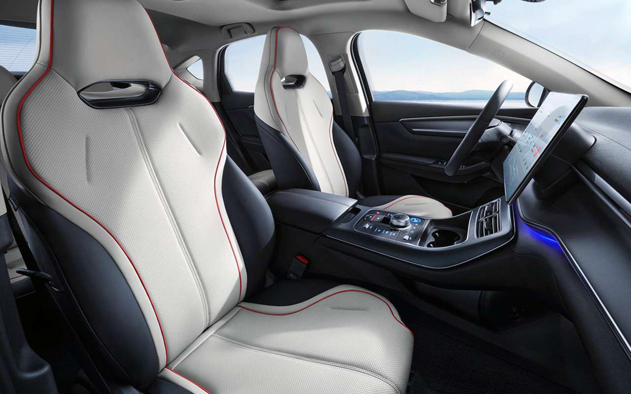 Большой седан за 1,5 млн рублей? Эта модель ожидается в РФ!