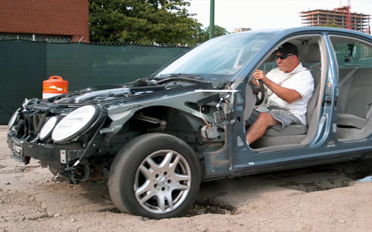 Доказано: летишь по плохой дороге - сработают подушки