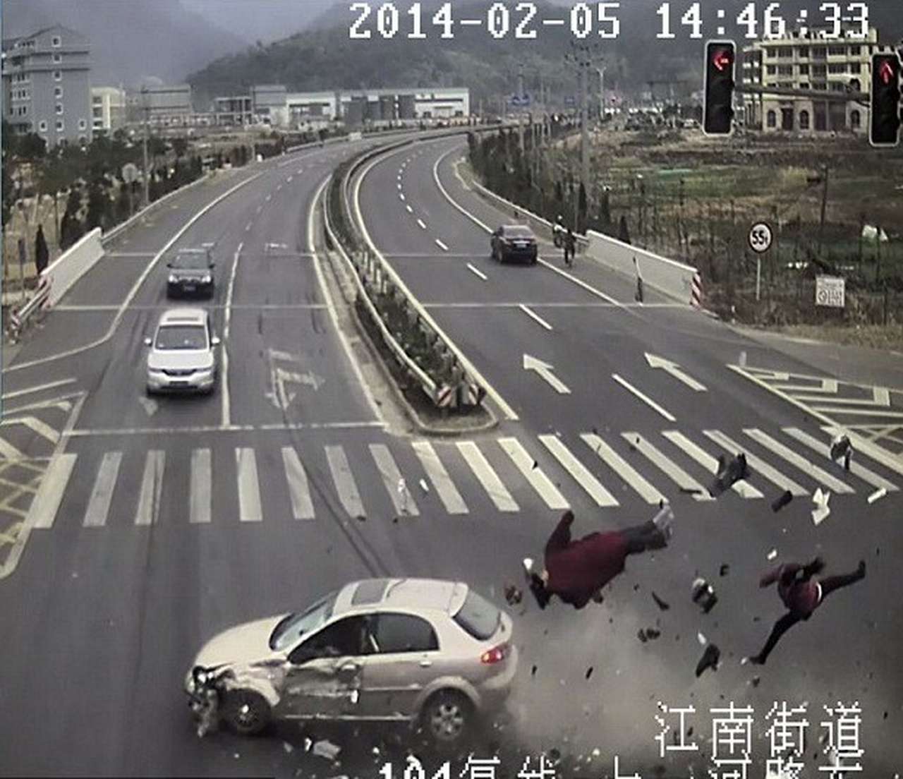 В Китае напомнили о необходимости соблюдения ПДД