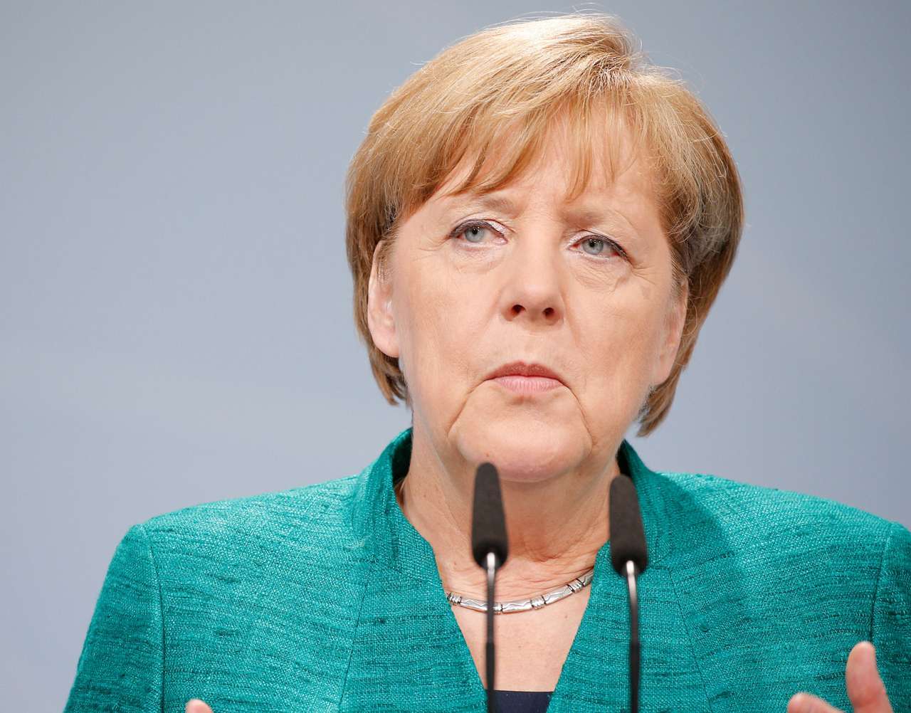 Ангела Меркель в тревоге - немецкий автопром ждут черные дни, «китайцы» наступают