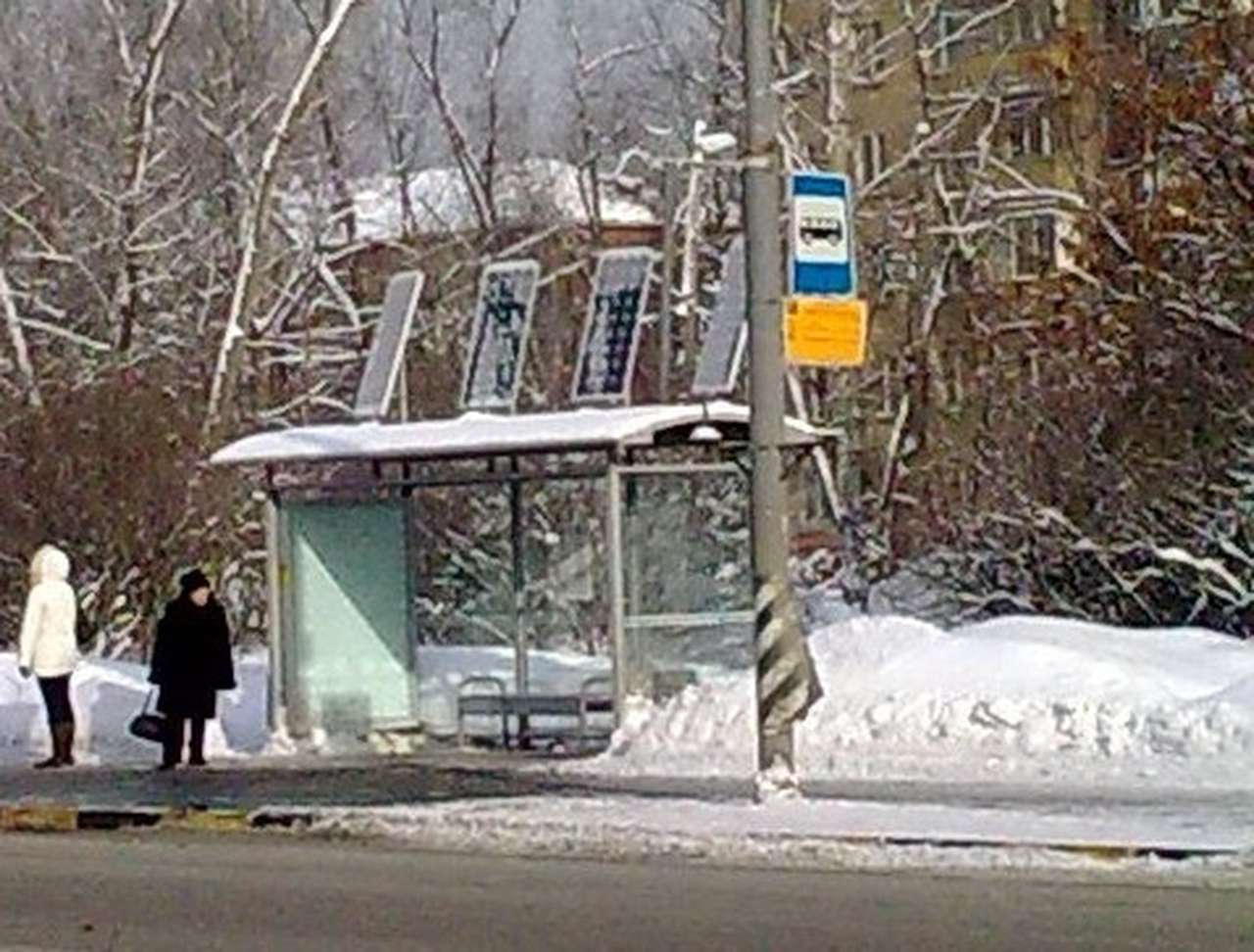 В Москве появятся остановки и переходы, оснащенные солнечными батареями