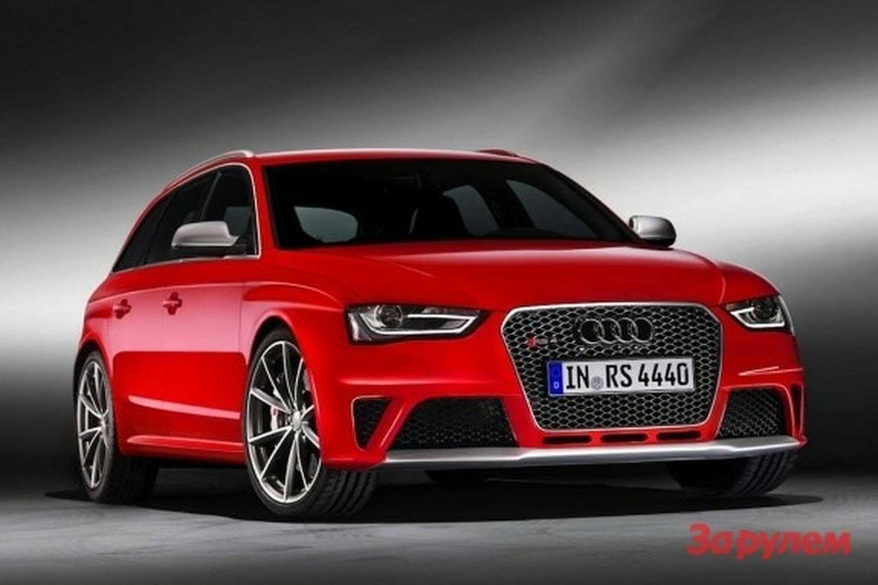 Под капотом расположится атмосферный мотор V8 4.2 FSI отдачей 450 л. с. и 430 Нм. С ним станет сотрудничать семиступенчатая роботизированная «механика» S Tronic о двух сцеплениях