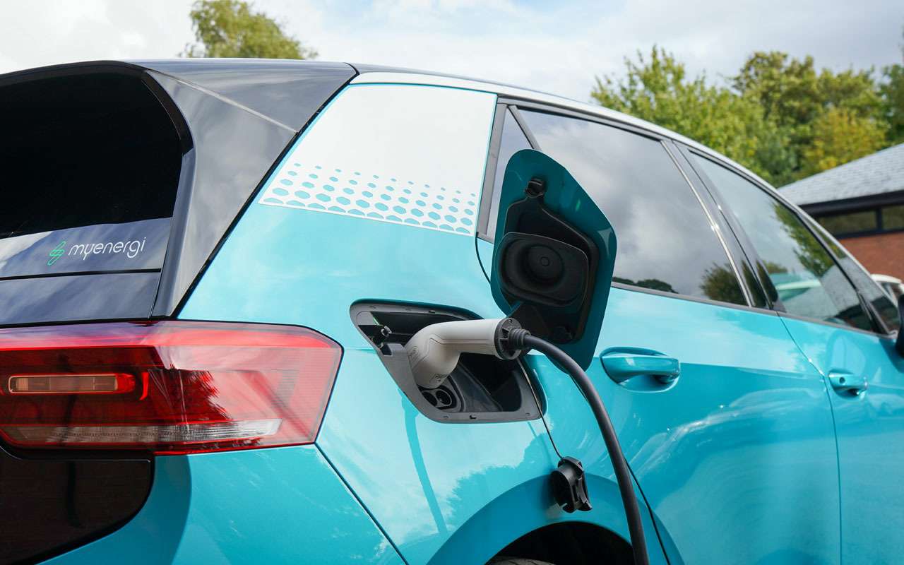 Покупателям электромобилей вернут до 625 000 рублей