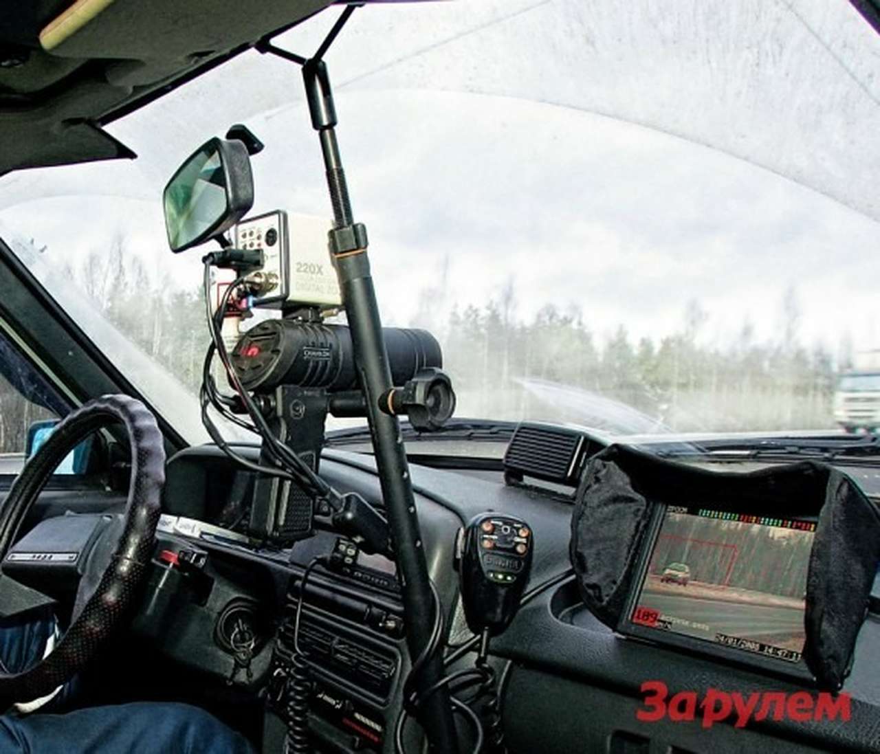 Московские автобусы будут следить за водителями 