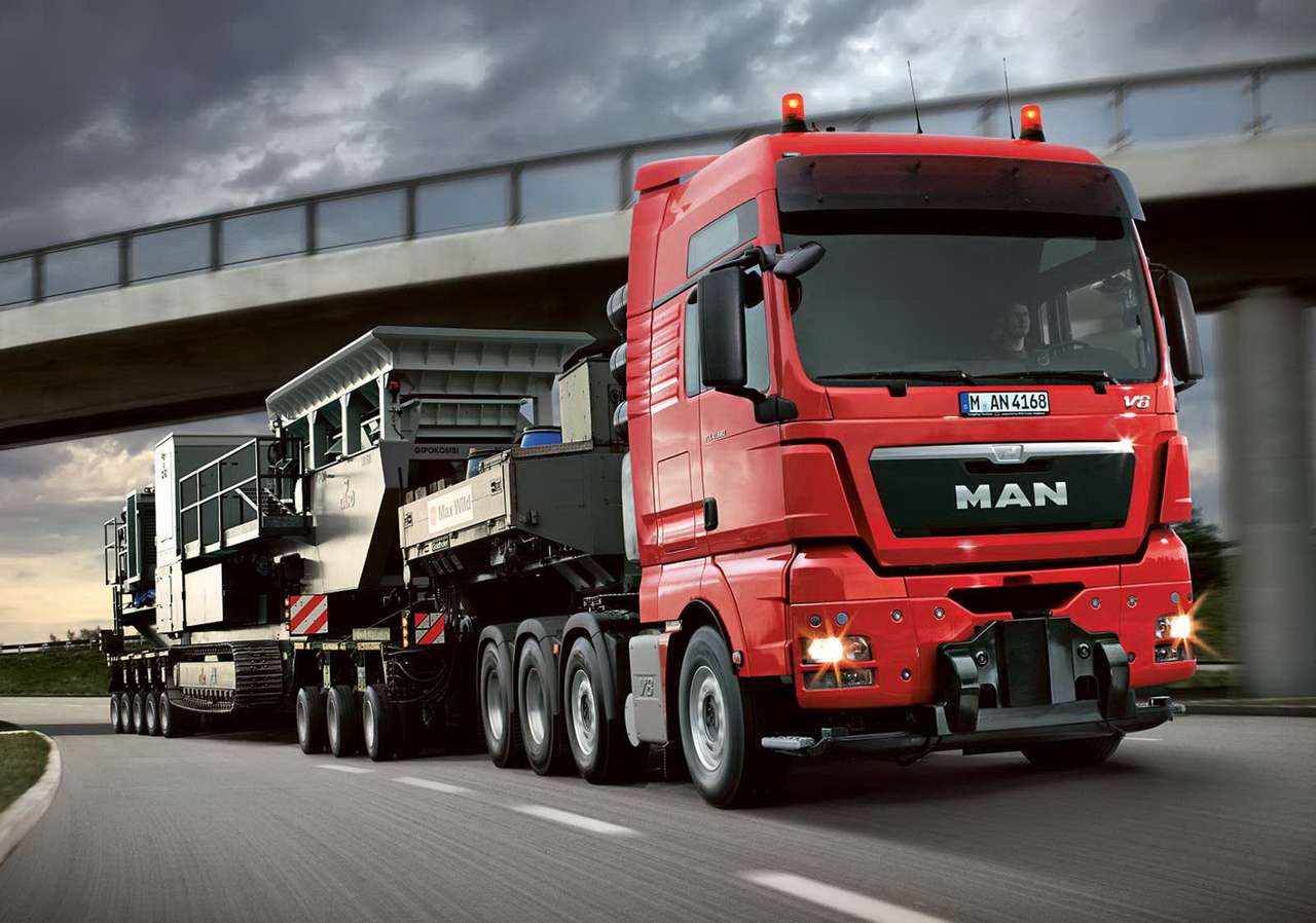 Седельный тягач MAN TGX 41.680 8x6 BBS