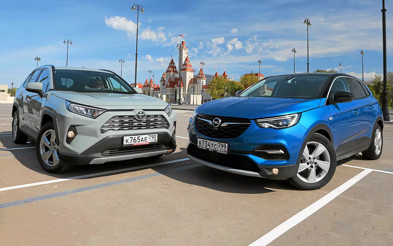Toyota RAV4 и Opel Grandland X — большой тест