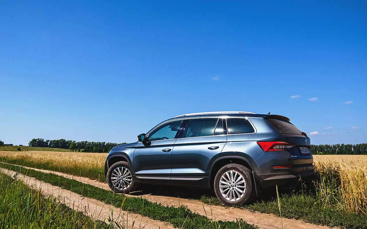 Шкода кодиак 1.4 турбо. Шкода Кодиак 4 на 4. Skoda Kodiaq 4x4. Шкода Кодиак 1.4. Шкода Кодиак 2024.