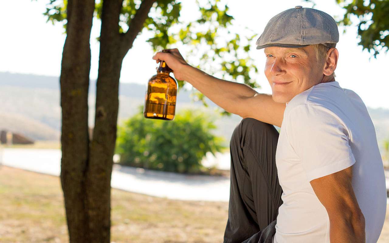 Алкоголизм — не повод ходить пешком, считают некоторые