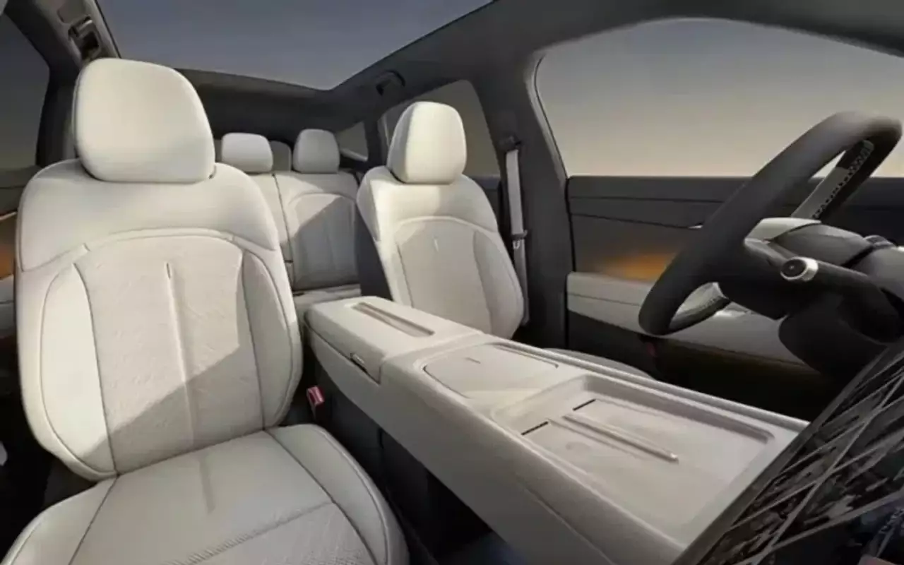 Volkswagen ID. Unyx 08