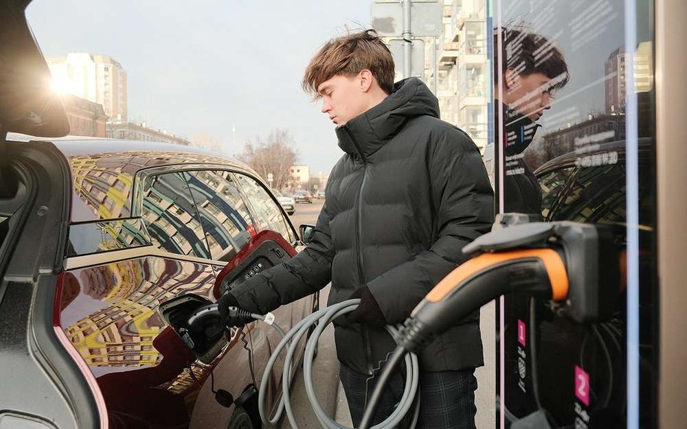В России вдвое выросло число зарядных станций для электромобилей