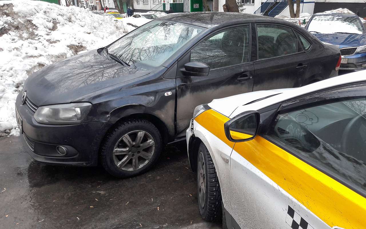 Водителям запретили уезжать с парковки при ДТП