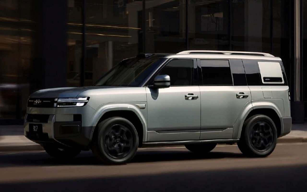 BYD Leopard Titanium 7