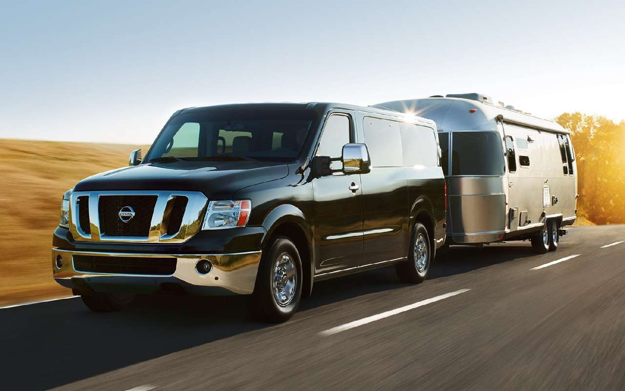 К черту даунсайзинг: исполина Nissan NV снабдят новым атмосферным V8