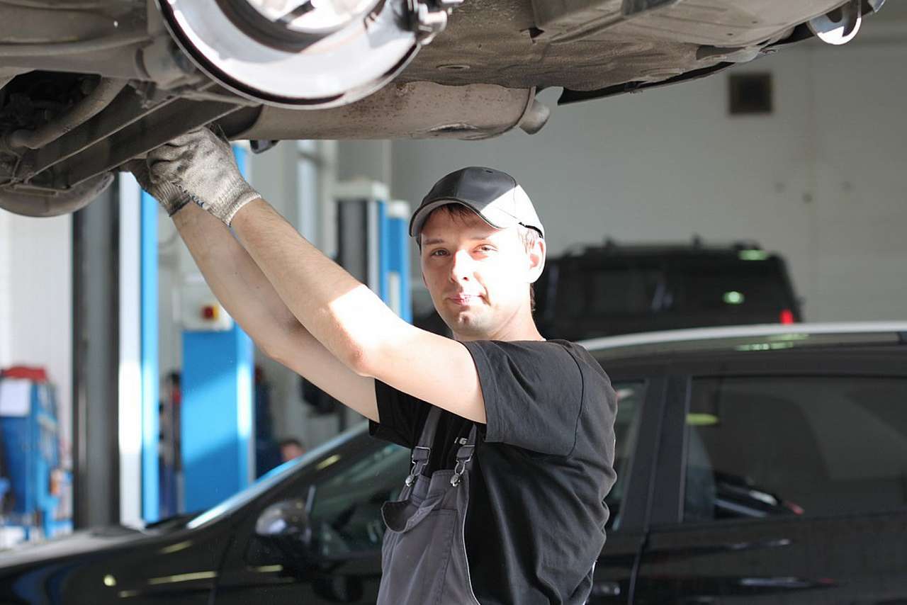 В России становится больше автосервисов