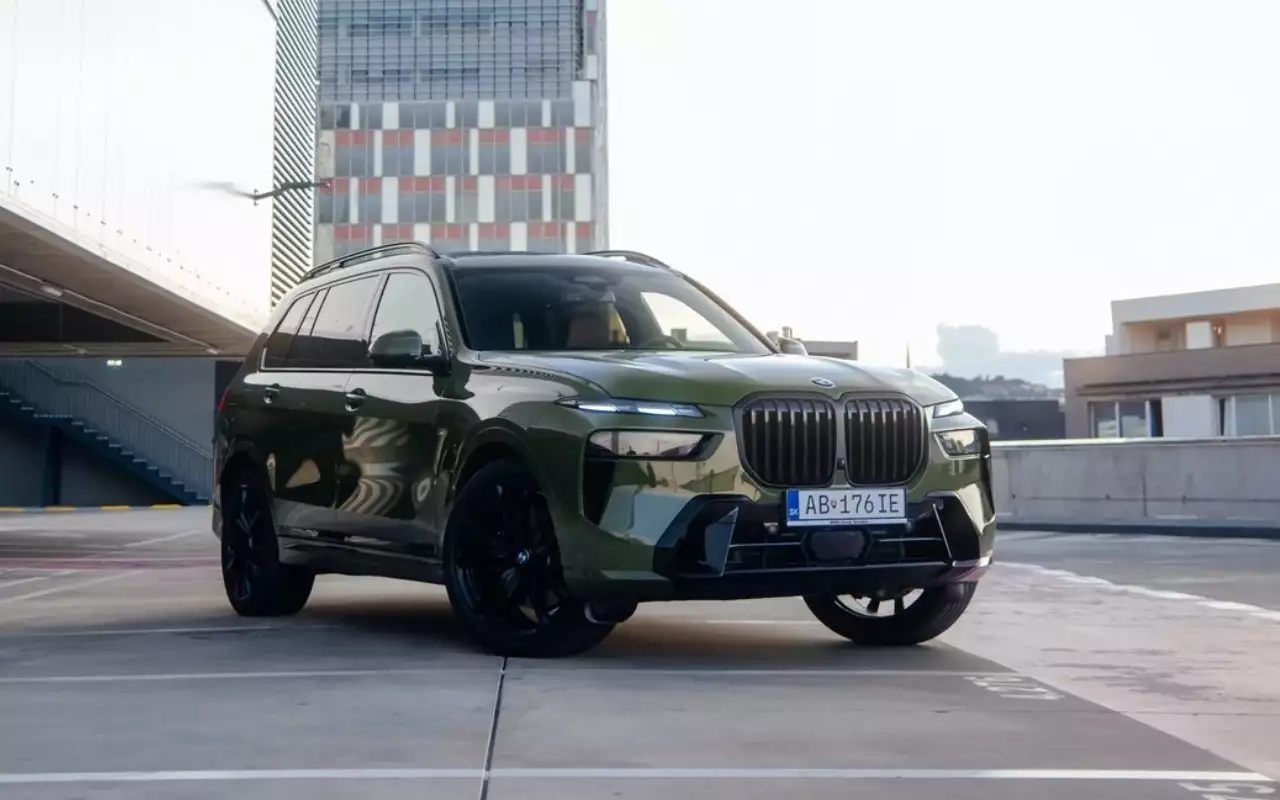BMW X7