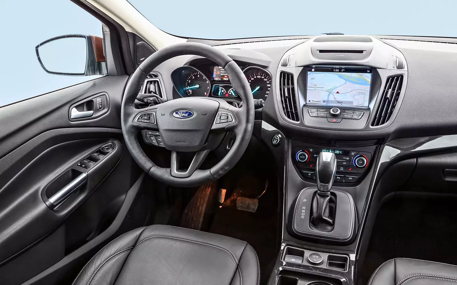 Ford Kuga 2015 салон