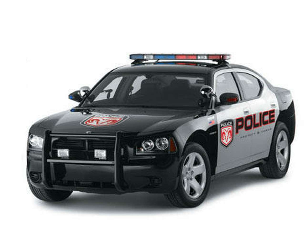 Dodge Magnum и Dodge Charger станут полицейскими