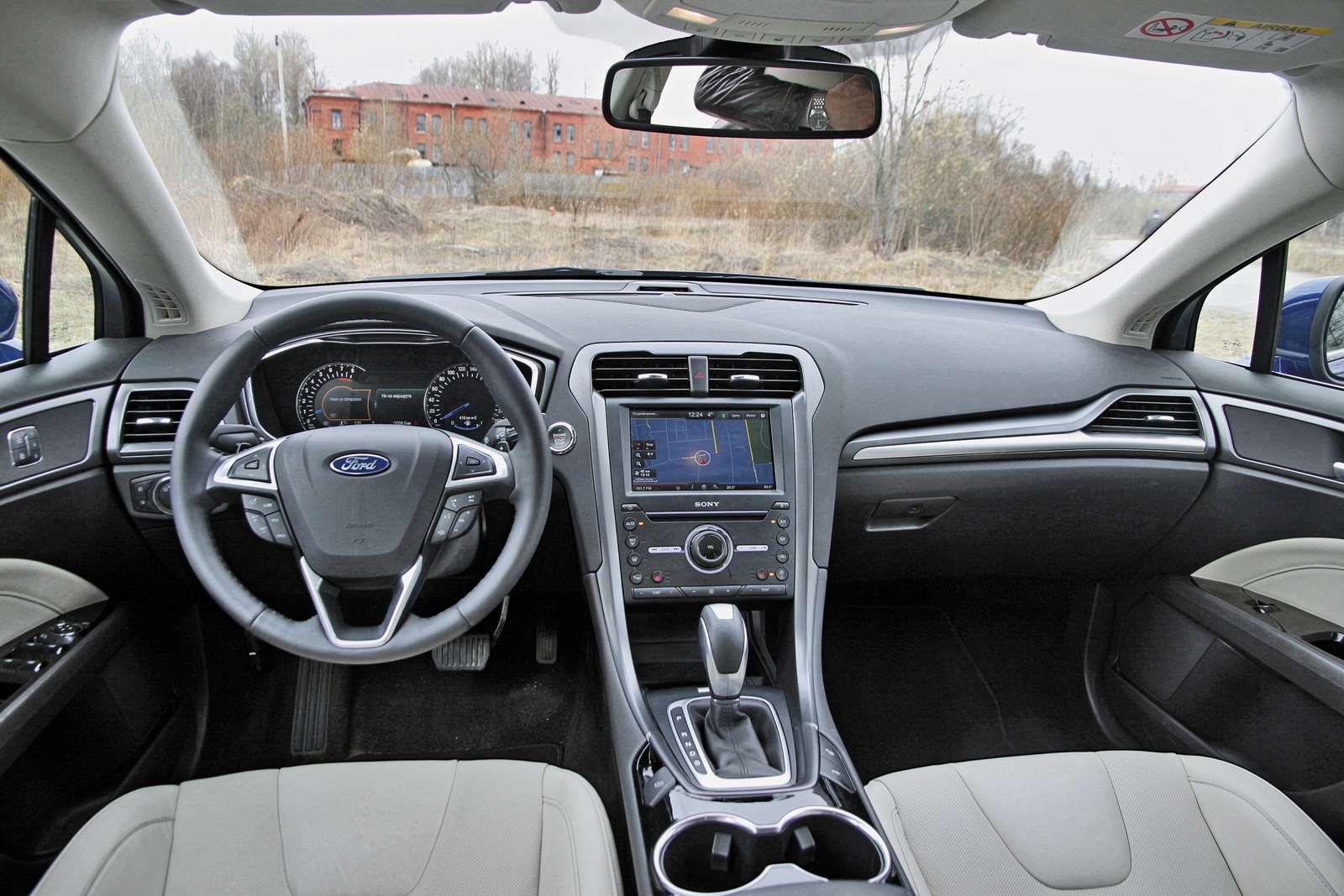 Ford Mondeo 2015 Interior