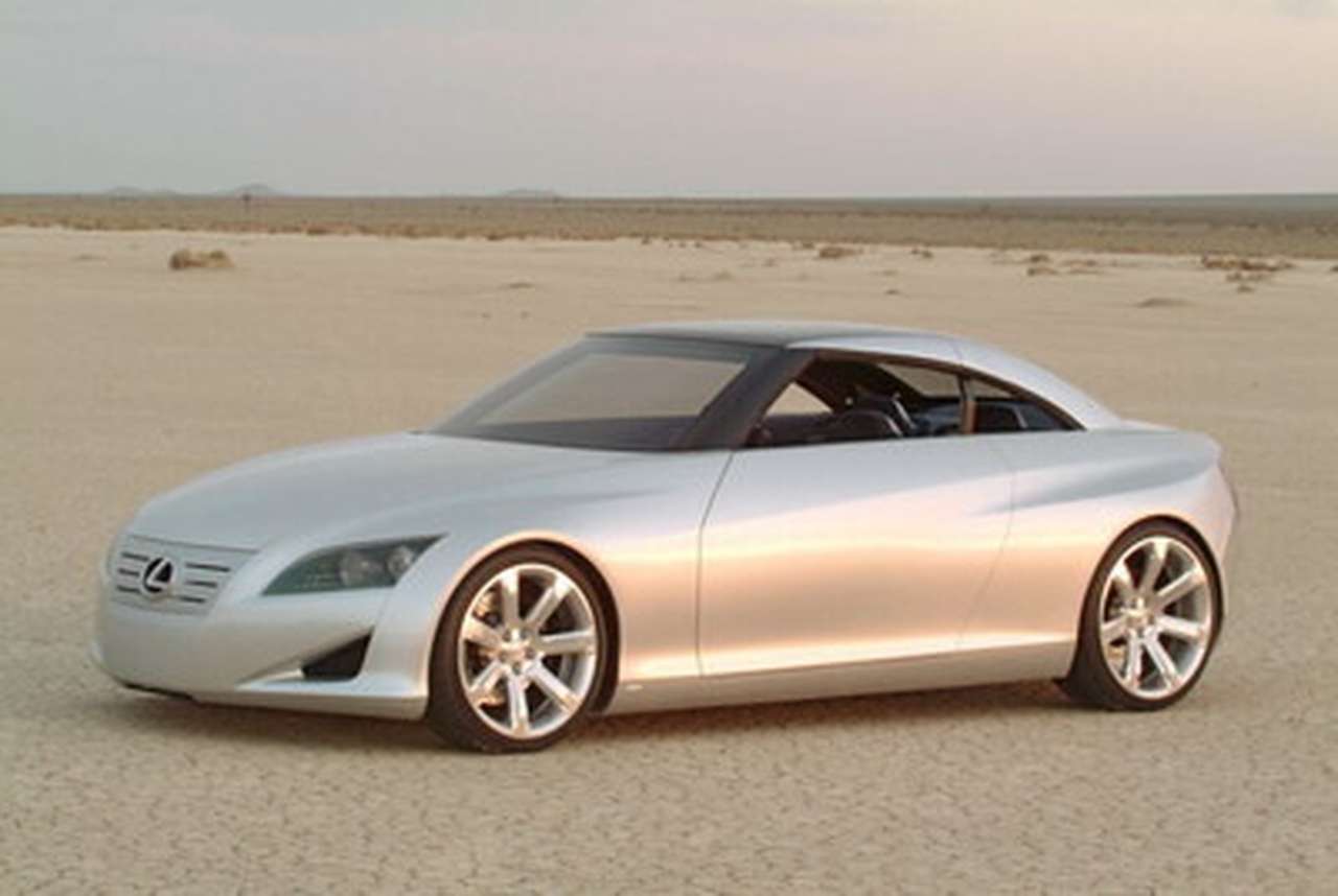 Lexus показал концептуальное купе