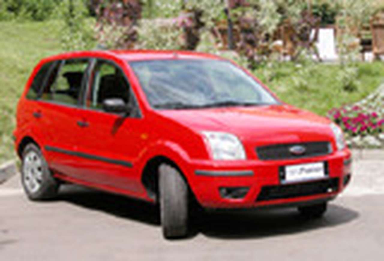 Ford одарит покупателей