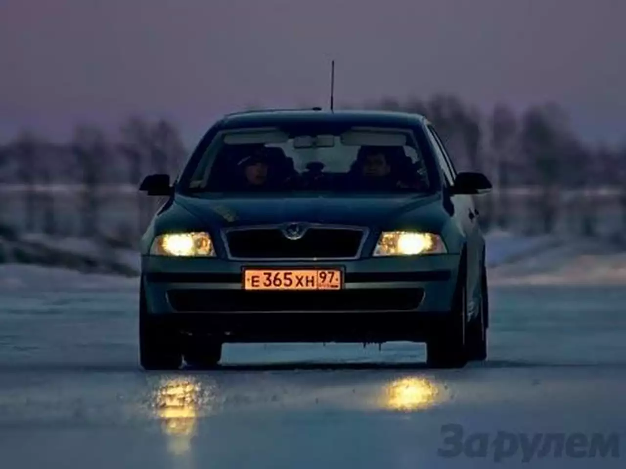 Тест шипы и липучки на льду: Казус градуса