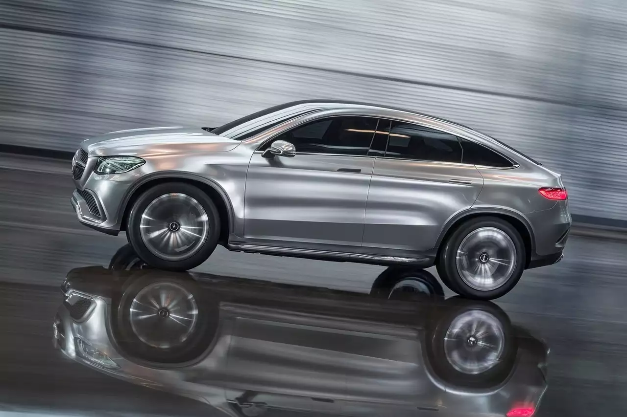 Mercedes-Benz готовит линейку «легковых» вседорожников