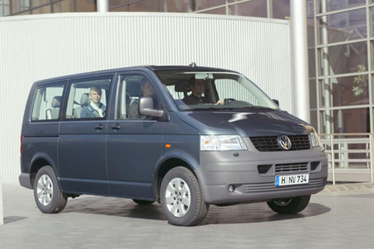 Volkswagen представит многоместный Transporter