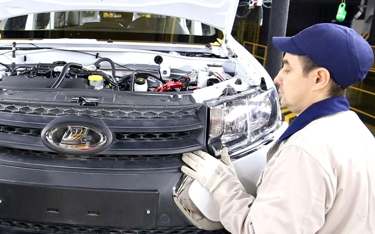 АВТОВАЗ будет набирать специалистов для работы на заводе в Ижевске со всех регионов РФ