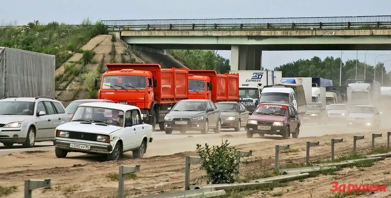 Опрос ЗР: езда по обочине. Аргумент «я никому не мешаю» не работает!