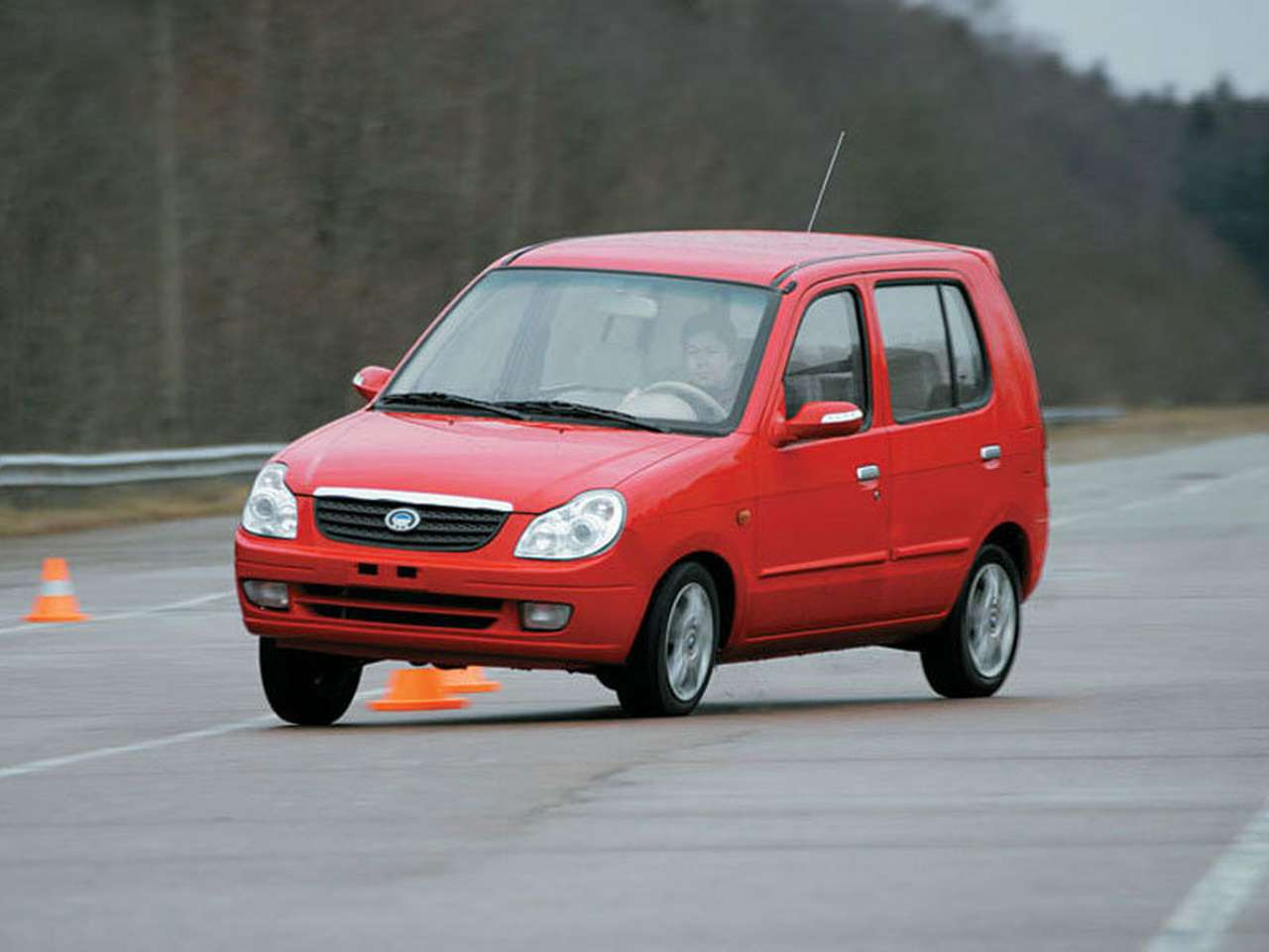 В Россию приходит обновленный BYD Flyer