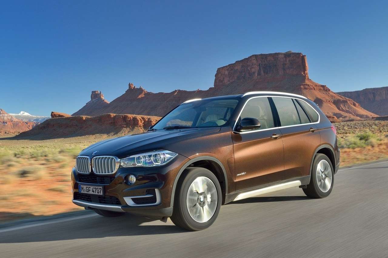 У BMW появится большой семиместный кроссовер X7