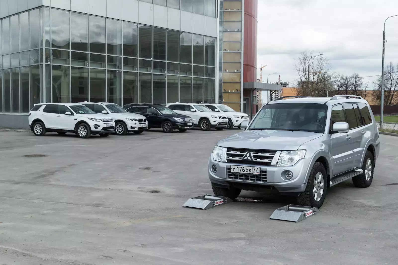 Pajero: фото и видео автомобиля Мицубиси Паджеро — «За рулем»