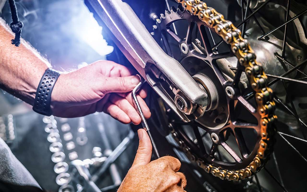 Фары, цепи, тормоза: чек-лист проверки перед началом сезона