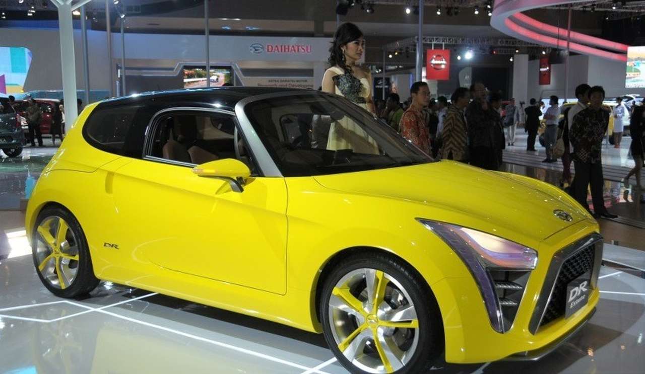 Daihatsu показала будущее городских автомобилей