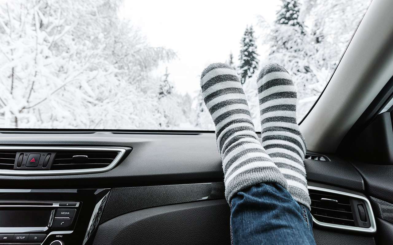 Тестируем самый дорогой (!) подогреваемый коврик. От него есть толк?