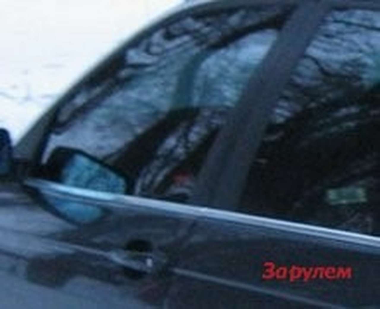 ГИБДД проводит рейды по проверке тонировки