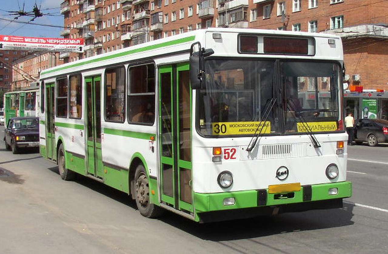 «Газпром» хочет 30% российского автопарка перевести на газ