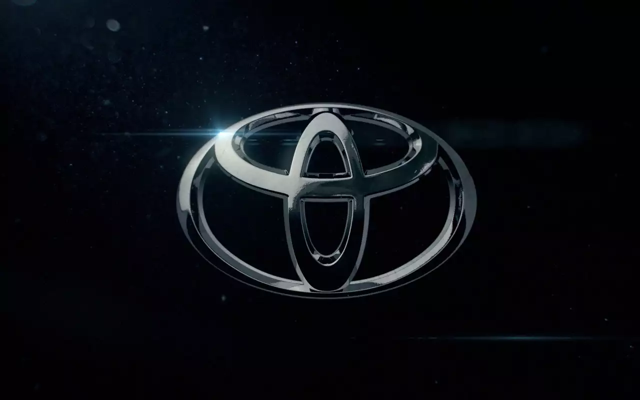 Новый неубиваемый внедорожник Toyota начали продавать в России: актуальные цены