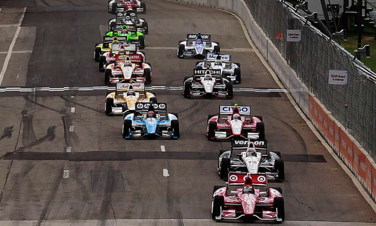 На старте заезда в Детройте ничто не предвещало проблем