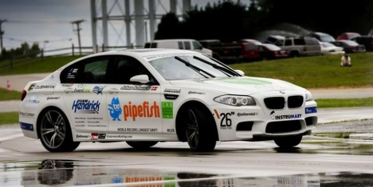 На BMW M5 установлен рекорд в дрифте