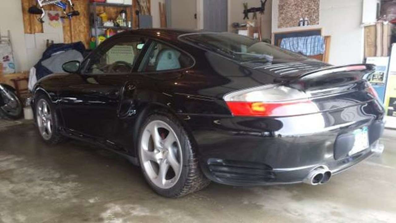 Мастер выживания: Porsche 911 Turbo с астрономическим пробегом