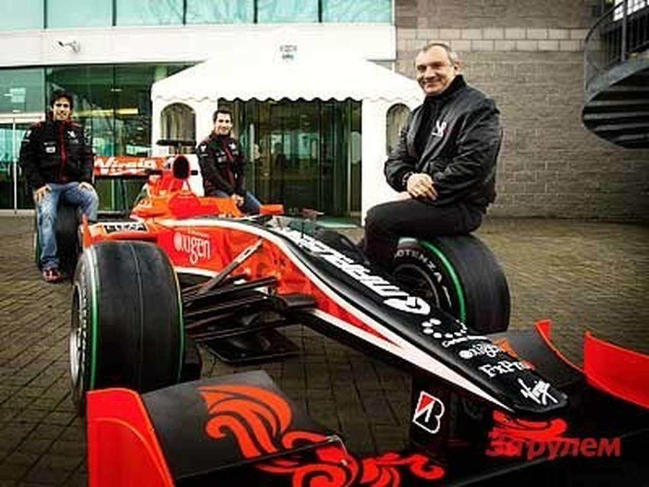 Николай Фоменко позитивно оценил работу Marussia Virgin Racing в Малайзии