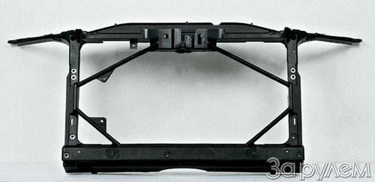 Пластик под обшивкой
