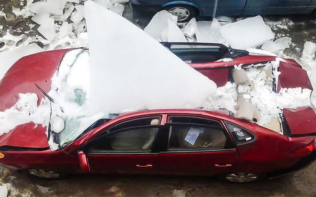 Сосулька пробила капот — как «выбить» компенсацию? (рабочая схема)