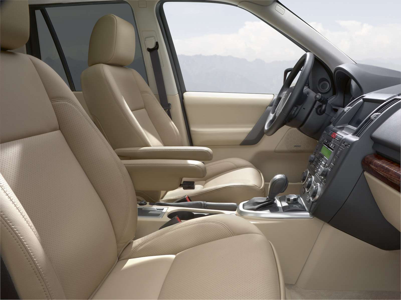 Land Rover Freelander 2 Interior