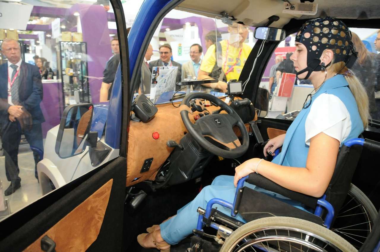 Ты подумал, а он едет! Российский нейромобиль станет серийным через три года